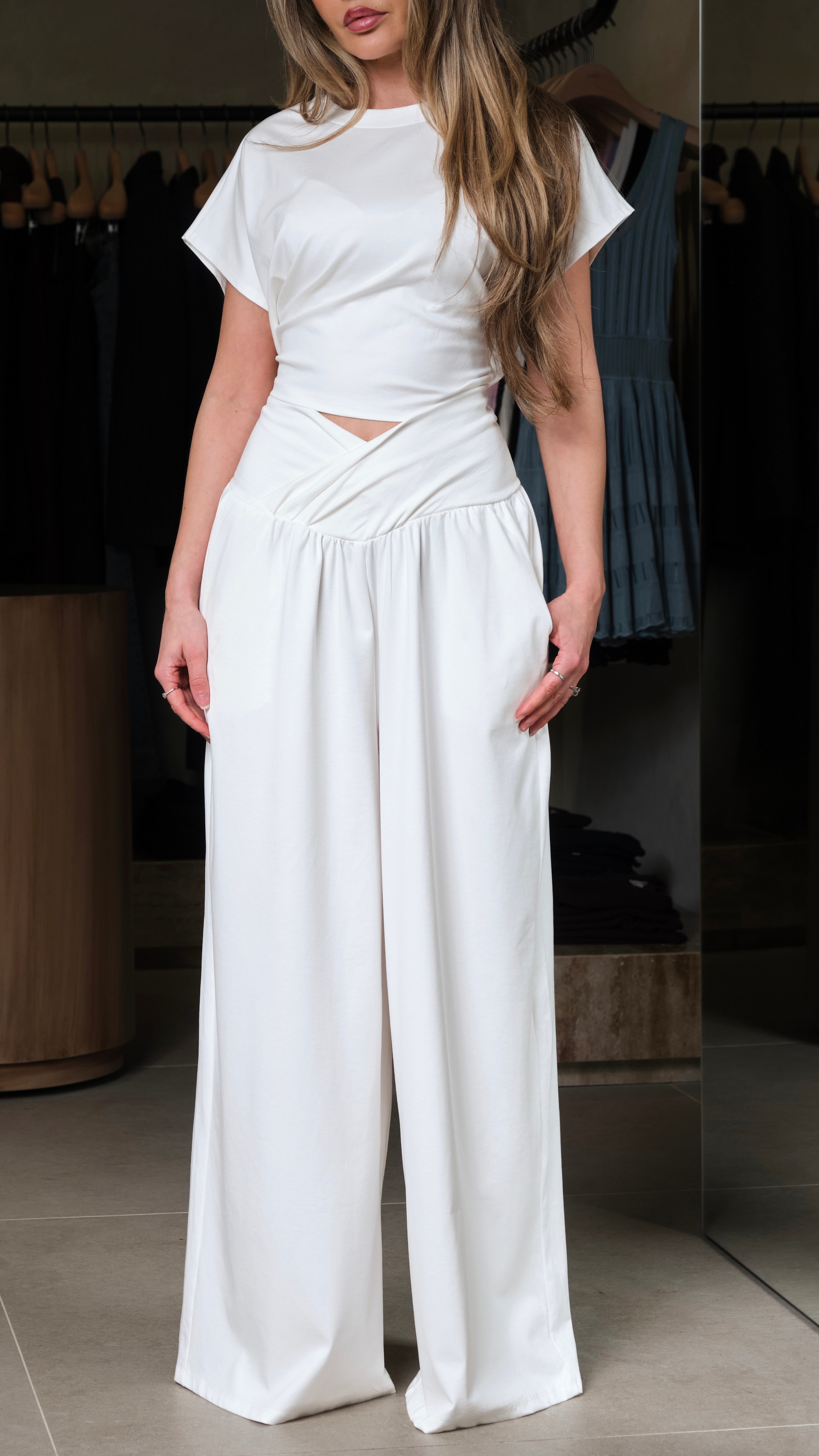 Twisted pants in White